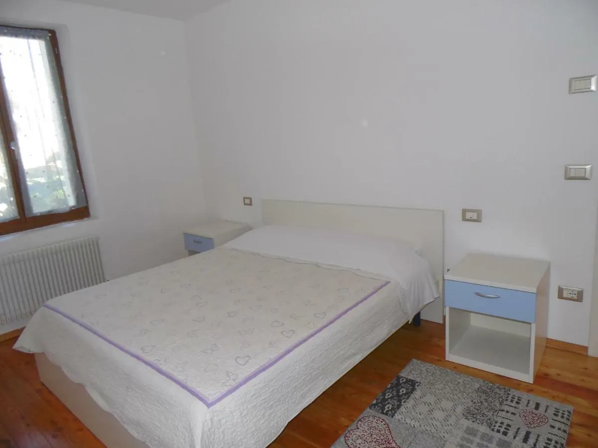 Mini Viale Farra Appartement Feltre 0*,  Italië